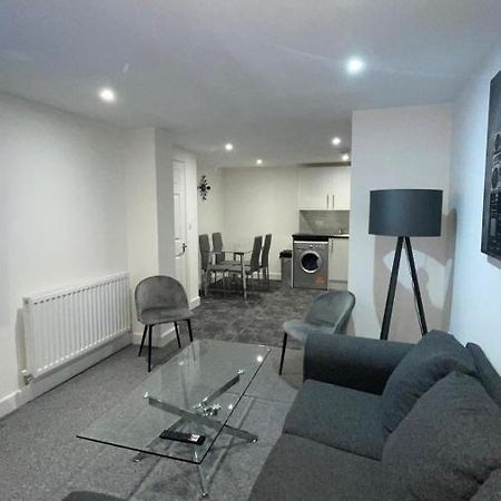 2 Bed Room Luxury Apartment In Old Kent Road 伦敦 外观 照片